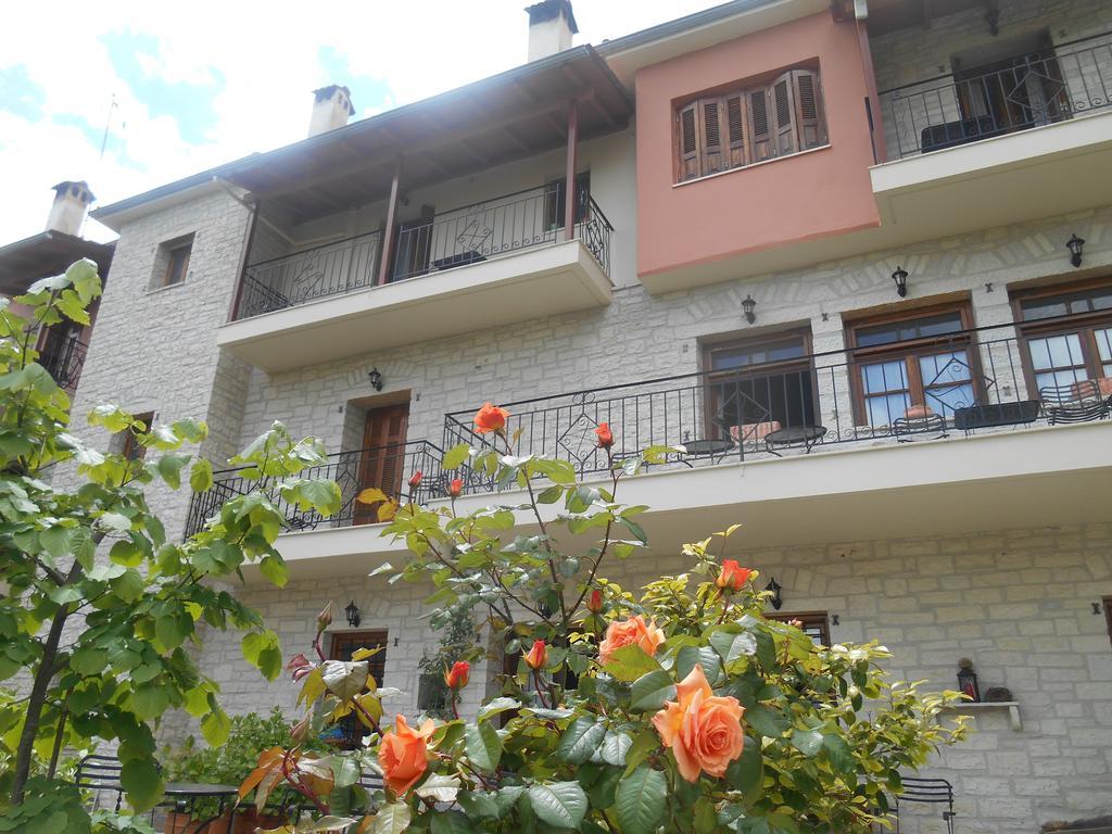 Traditional Guesthouse Marousio Rodavgi Exterior photo